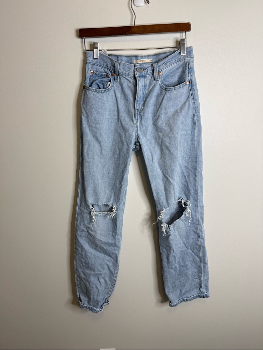 Levi's Low Pro Straight jeans size 26